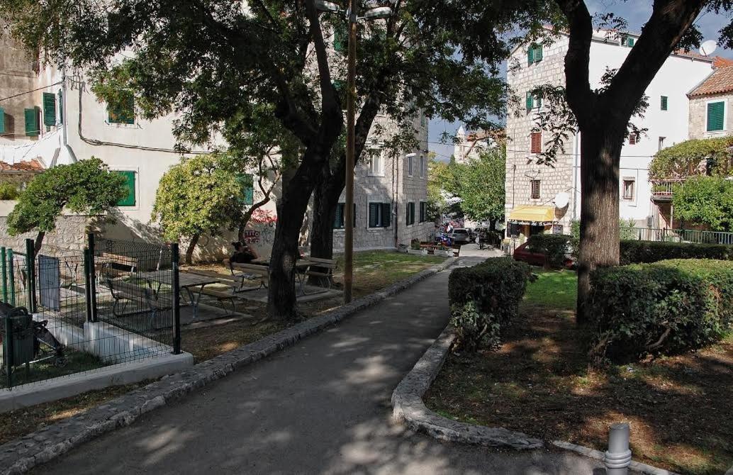 Studio Apartment Sretna Split Exterior foto